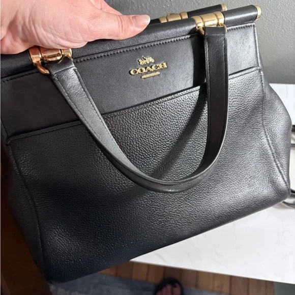 Black Coach Grace satchel with gold dowel accents - wear or repair style B1957 - Picture 4 of 12